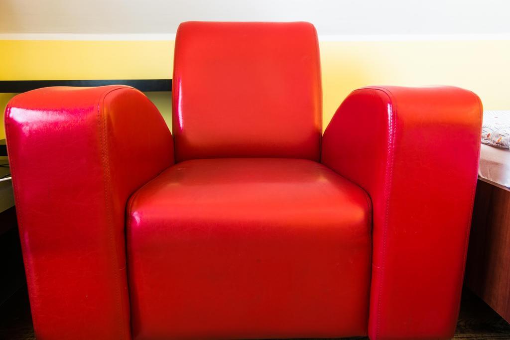 Red Apartment Вроцлав Стая снимка