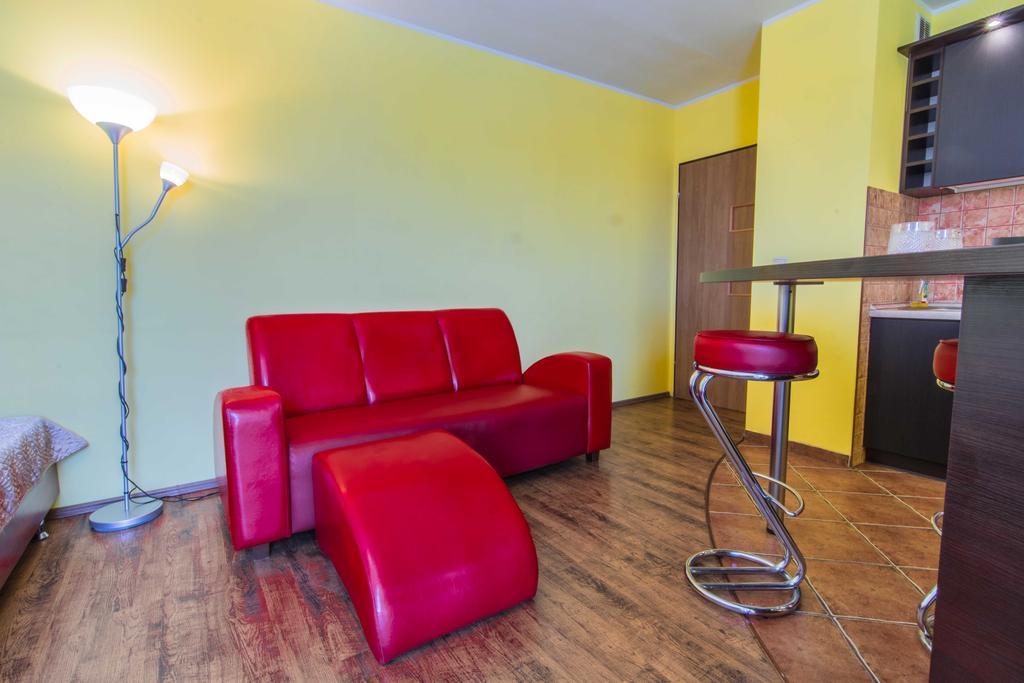 Red Apartment Вроцлав Стая снимка